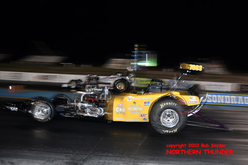 Sheldon Lofgreen (near lane) vs Rich Nasby 
(far lane) - WFA